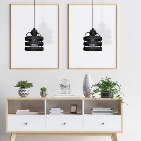 Czarna lampa wisząca MiLAGRO Lars nad stolikiem