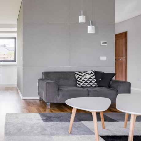 Lampa wisząca Ares White 2xE27 w salonie 