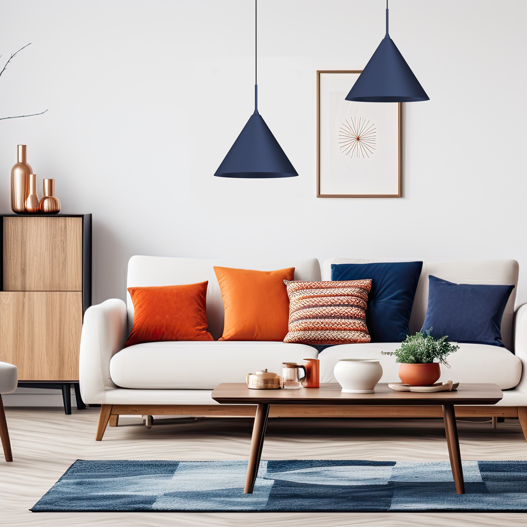 Niebieska lampa wisząca MiLAGRO Capital Navy Blue w salonie nad stolikiem - aranżacja