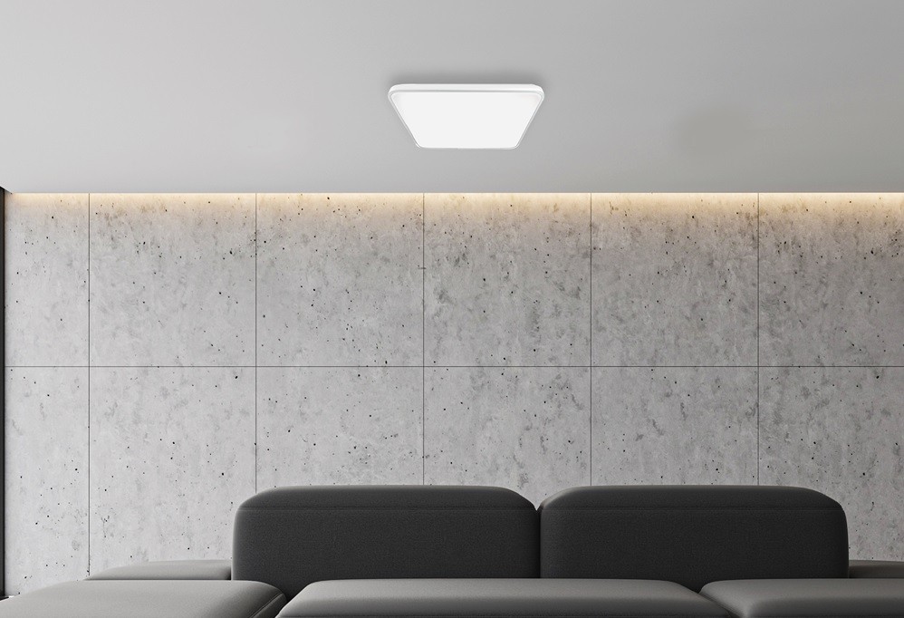 Plafon MiLAGRO Fabio White 23 W w niskim salonie - aranżacja