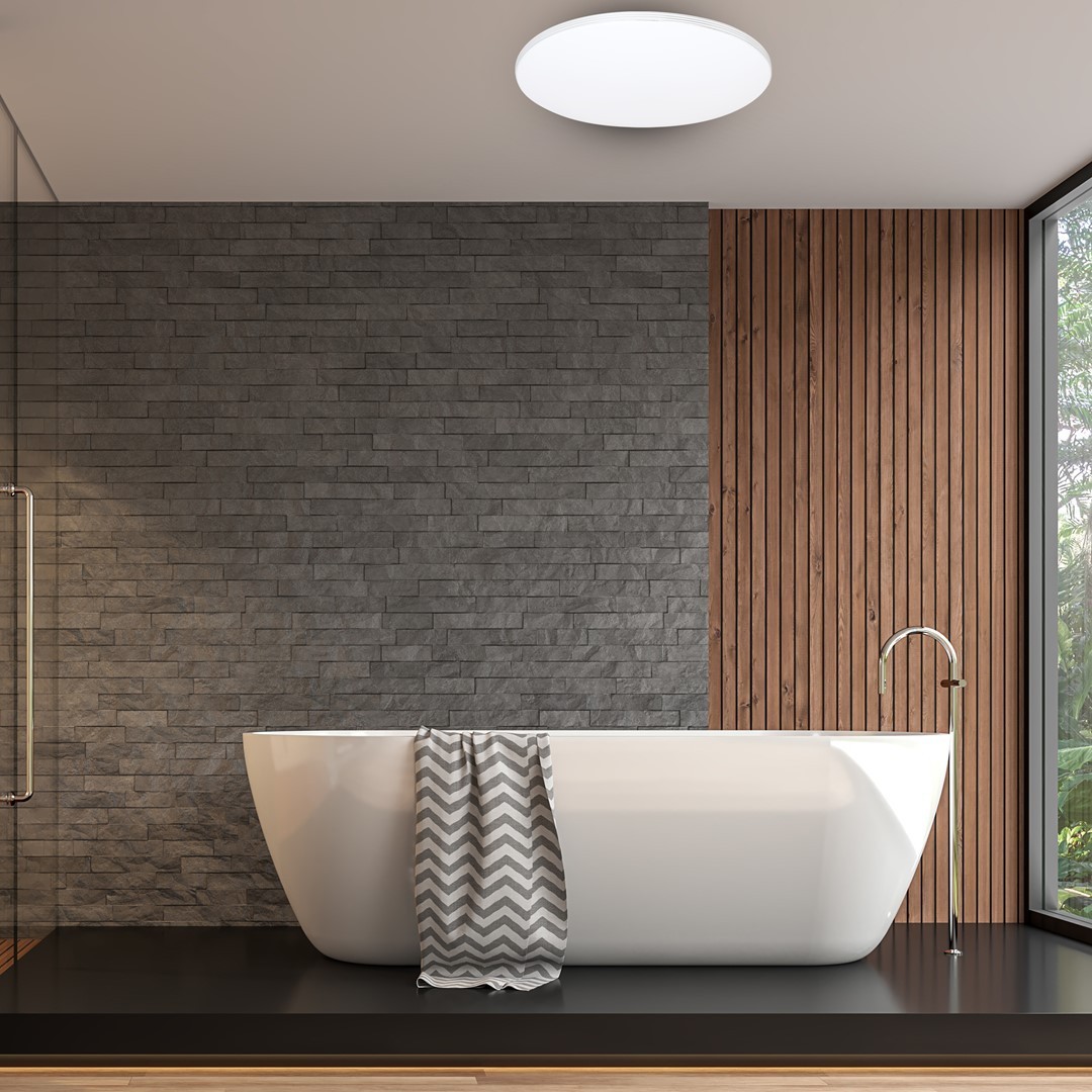 Plafon łazienkowy LED MiLAGRO Siena 80 W zamontowany nad wanną - aranżacja