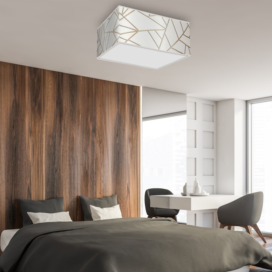 Biała lampa sufitowa w sypialni