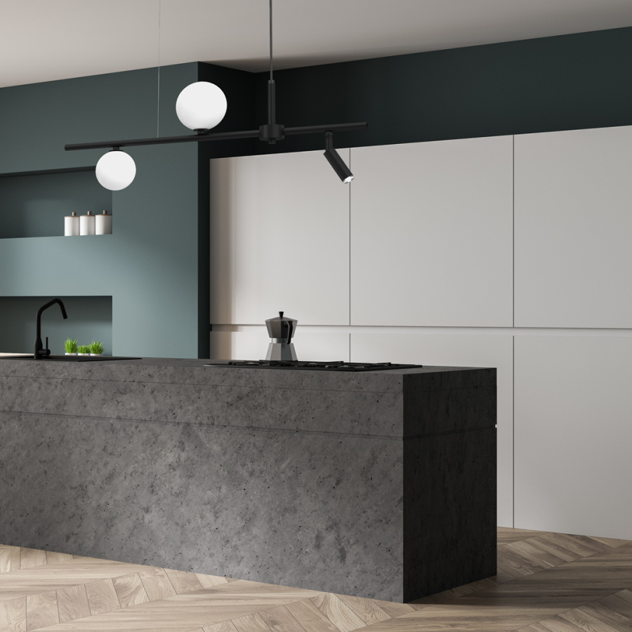 Czarna lampa wisząca do kuchni