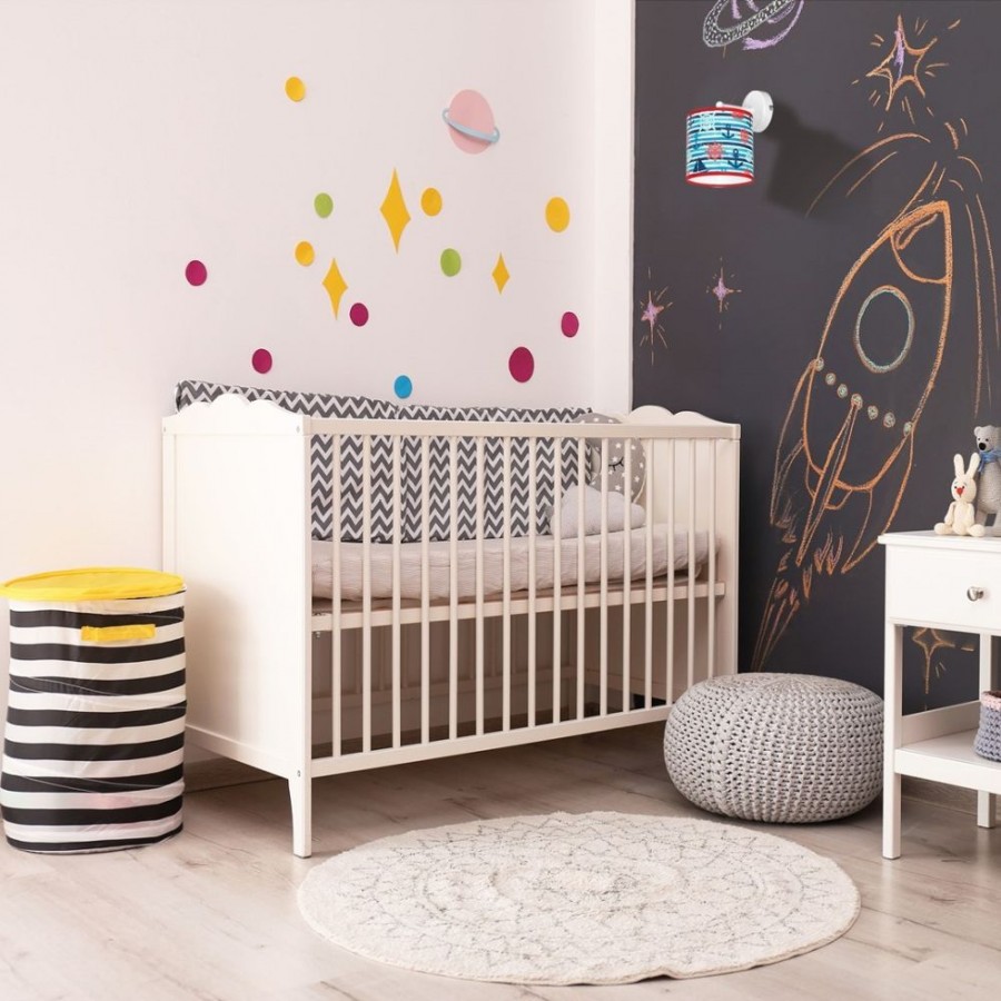 Kinkiet z kotwicami do pokoju dziecięcego