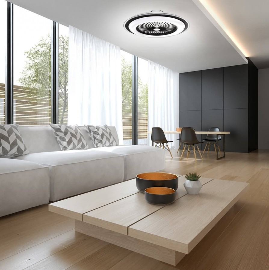 Lampa sufitowa z opcją ściemniania zainstalowana w kuchni
