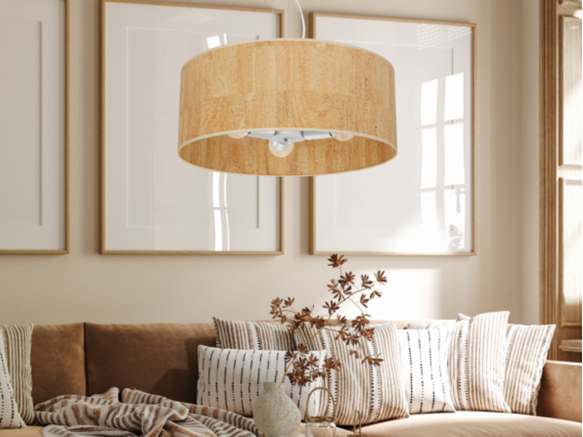 Lampa wisząca boho nad kanapą