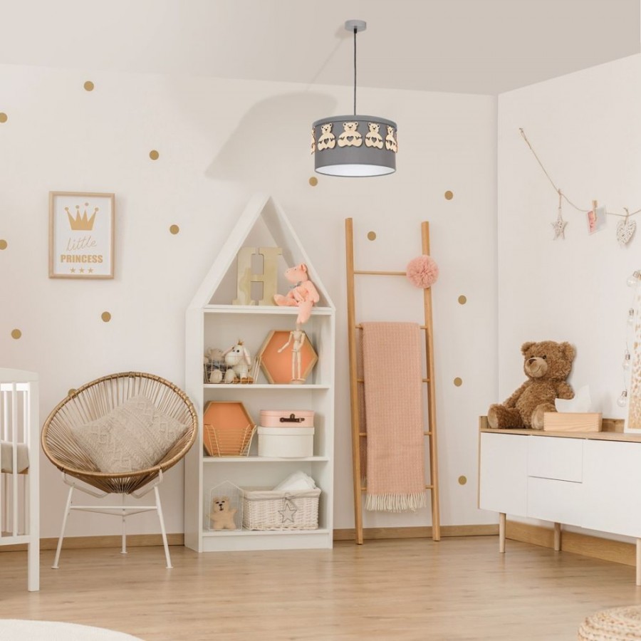 Lampy dziecięce - aranżacja z lampą wiszącą z misiami