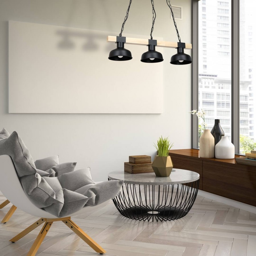 Lampa loftowa w pokoju dziennym