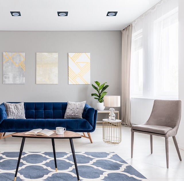 Oczka sufitowe Eko-Light w pokoju dziennym