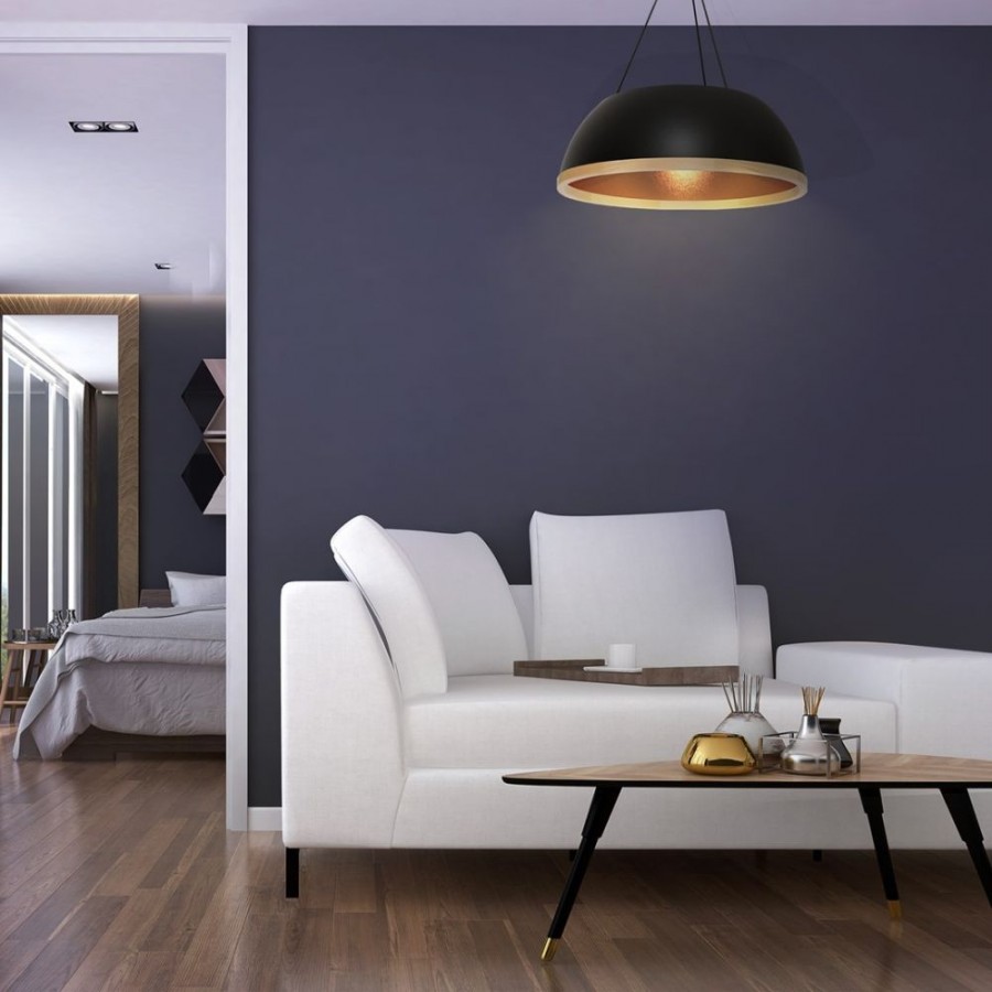 Czarna wisząca lampa do salonu