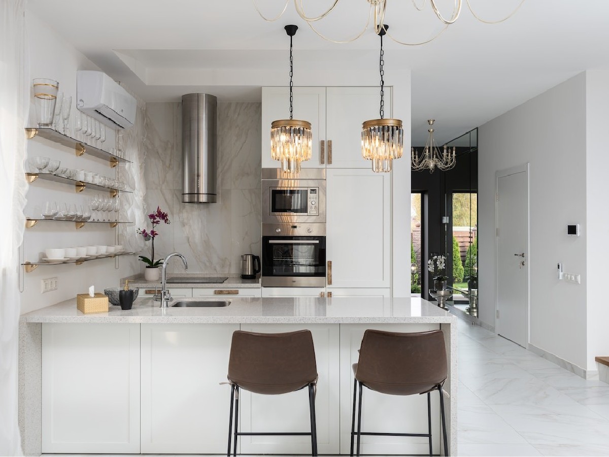 Żyrandole glamour w kuchni