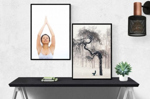 Kinkiet Ares Black w korytarzu 