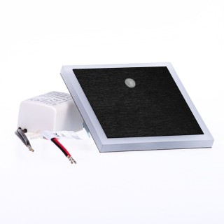 EVO BLACK Barwa: Neutralna 4000K. PIR. 12V