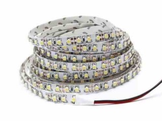 TAŚMA 2,5m 120 LED 25W Barwa zimna 6000K IP65