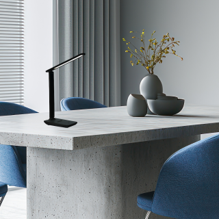 Lampka biurkowa Post Black 5W LED